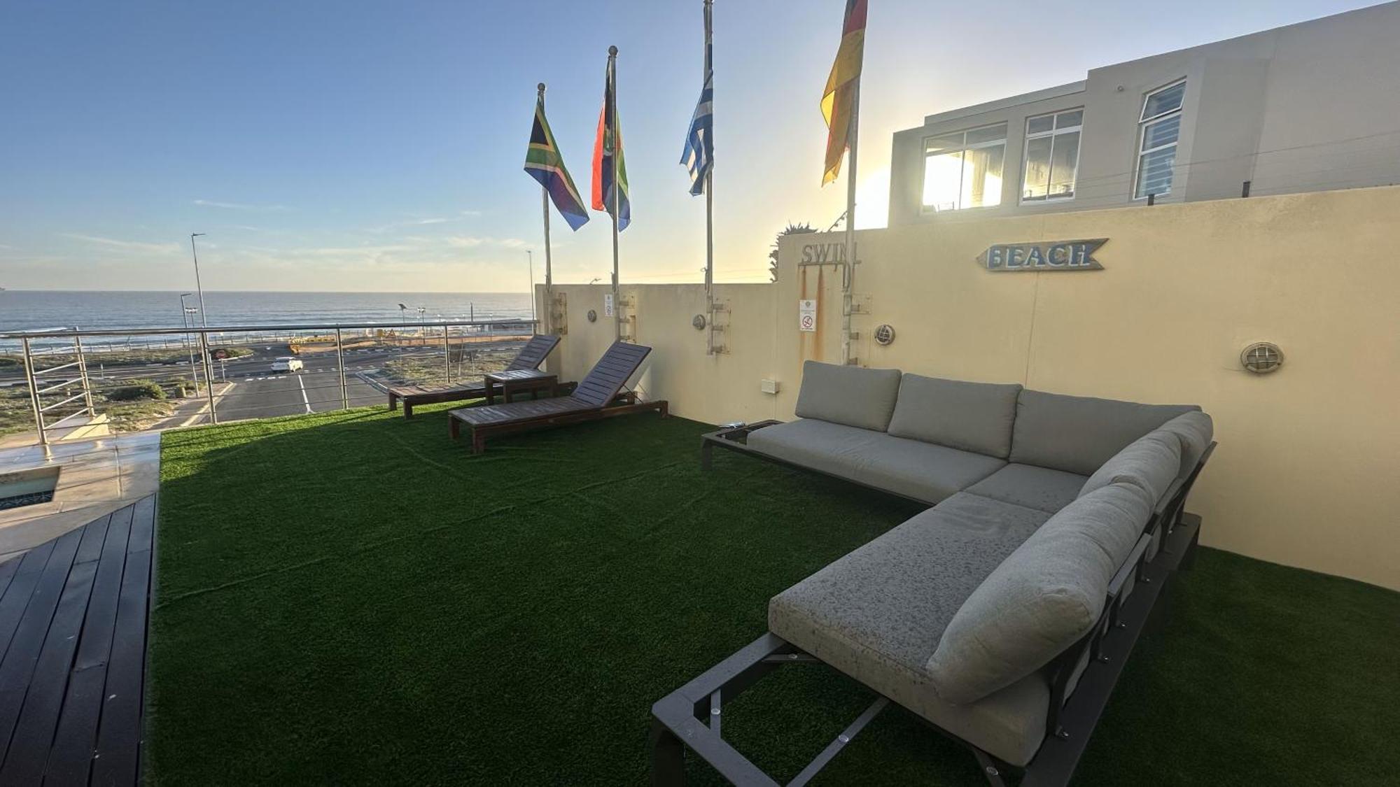 Oceansnest Guest House Bloubergstrand Buitenkant foto