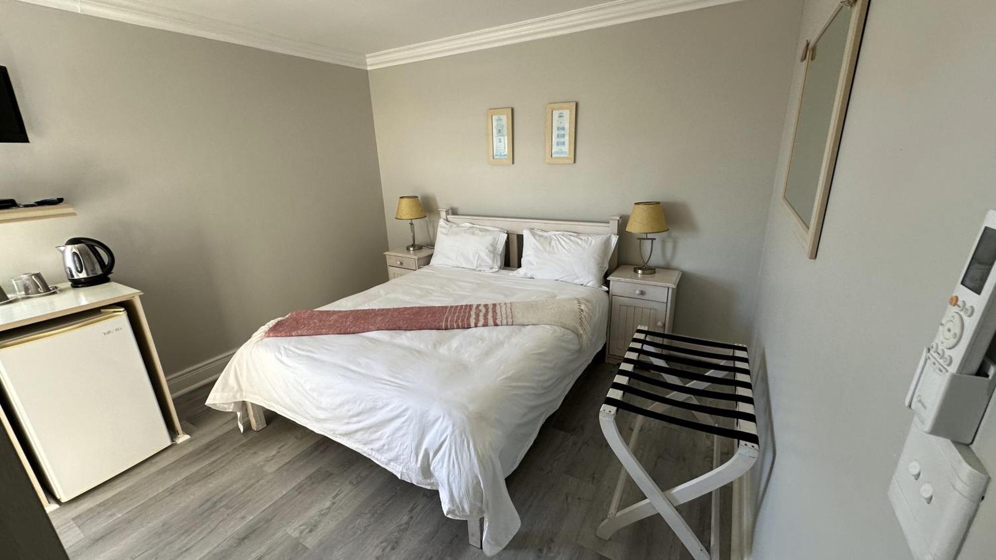 Oceansnest Guest House Bloubergstrand Buitenkant foto