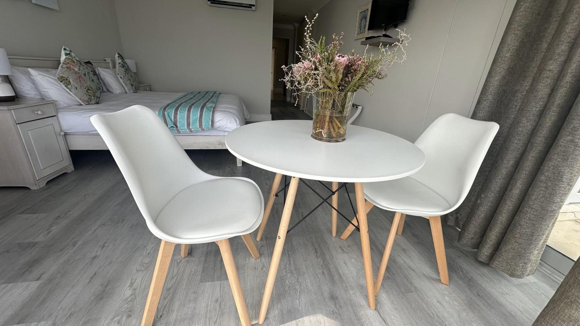 Oceansnest Guest House Bloubergstrand Buitenkant foto