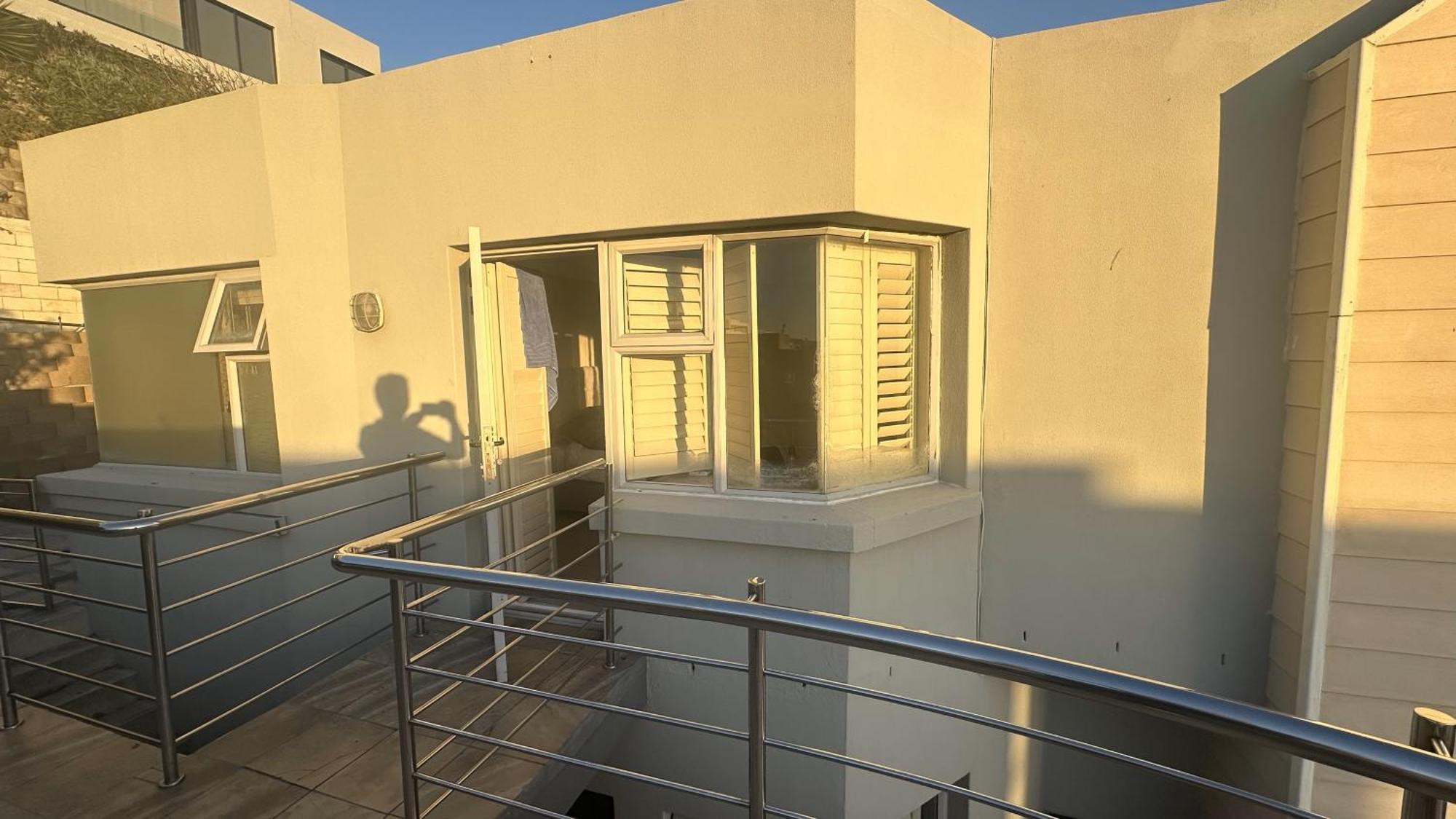 Oceansnest Guest House Bloubergstrand Buitenkant foto